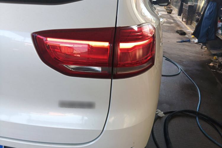 Used Haval H4 2019 Red-Label 1.5 GDIT DCT Luxury Smart Connectivity Model Right Rear Taillight