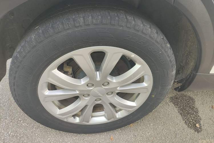 Used Haval H4 2019 1.5 GDIT DCT Luxury Smart Connectivity Version China VI Standard Right Rear Wheel Hub