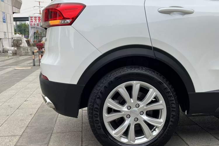 Used Haval H4 2019 1.5 GDIT DCT Luxury Smart Connectivity Version China VI Standard Right Rear Wheel Hub
