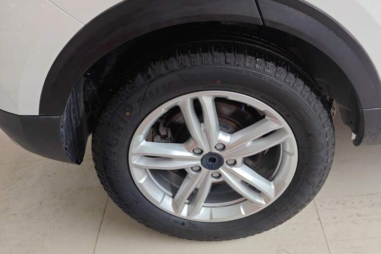 Used Haval H4 2019 Red-Label 1.5 GDIT DCT Luxury Smart Connectivity Model Right Rear Wheel Hub