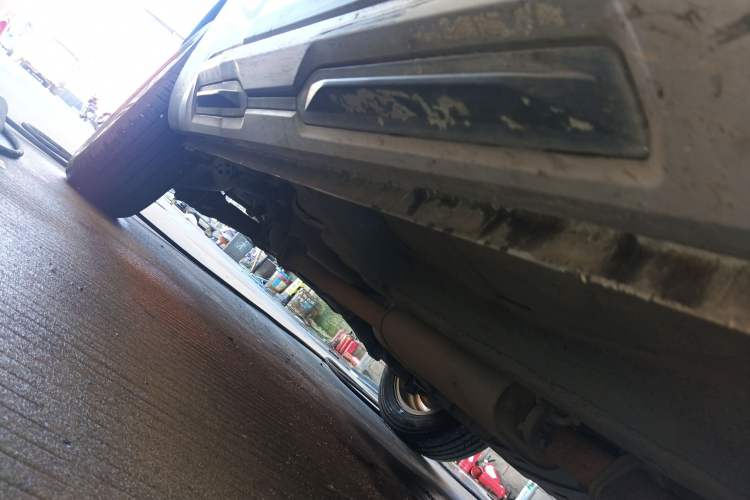 Used Haval H4 2019 Red-Label 1.5 GDIT DCT Luxury Smart Connectivity Model Right Side Sill