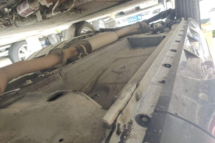 Used Haval H4 2019 1.5 GDIT DCT Elite Smart Connect Version China V Standard Right Side Sill
