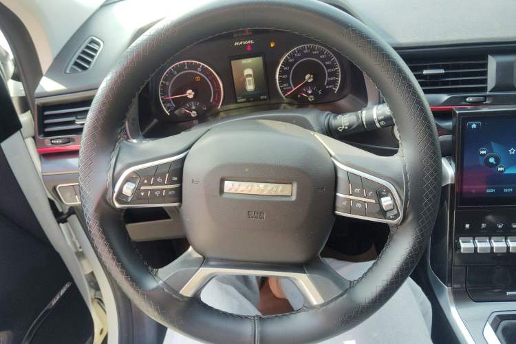 Used Haval H4 2019 1.5 GDIT Manual Elite Smart Connect Version China V Standard Steering Wheel