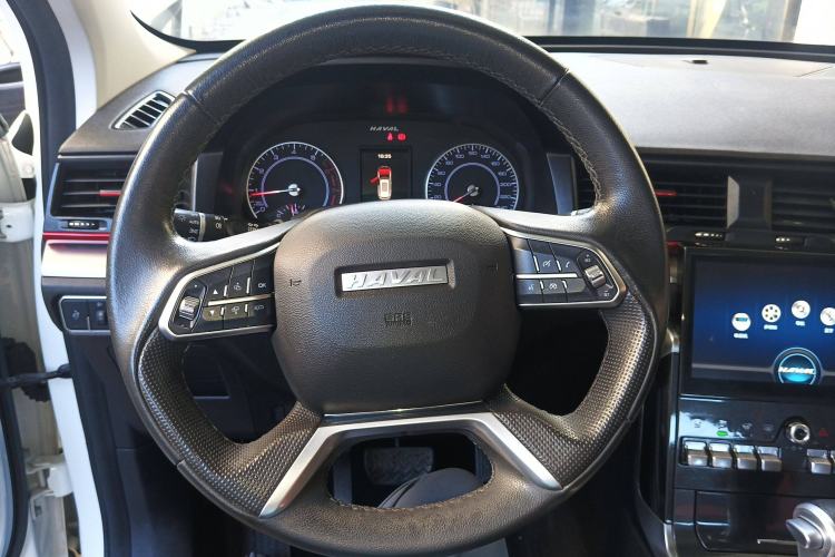 Used Haval H4 2019 Red-Label 1.5 GDIT DCT Luxury Smart Connectivity Model Steering Wheel