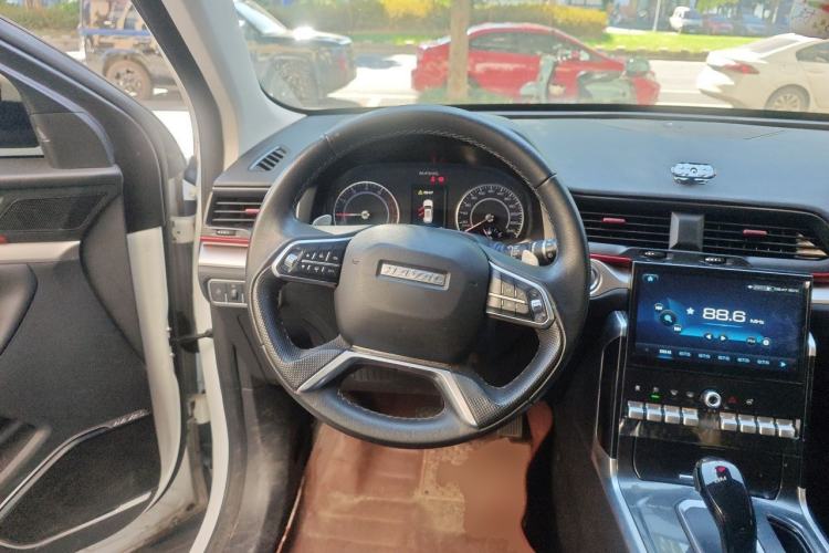 Used Haval H4 2019 1.5 GDIT DCT Luxury Smart Connectivity Version China VI Standard Steering Wheel