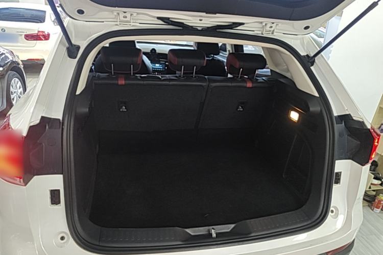 Used Haval H4 2019 1.5 GDIT DCT Luxury Smart Connectivity Version China VI Standard Trunk