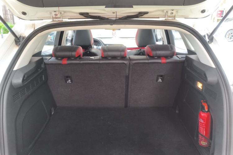 Used Haval H4 2019 1.5 GDIT DCT Luxury Smart Connectivity Version China VI Standard Trunk