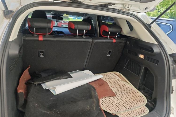 Used Haval H4 2019 1.5 GDIT DCT Luxury Smart Connectivity Version China VI Standard Trunk