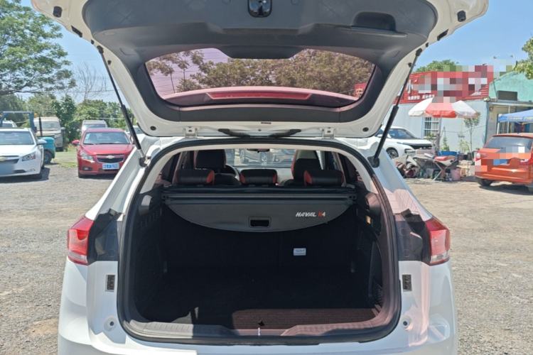 Used Haval H4 2019 1.5 GDIT DCT Luxury Smart Connectivity Version China V Standard Trunk