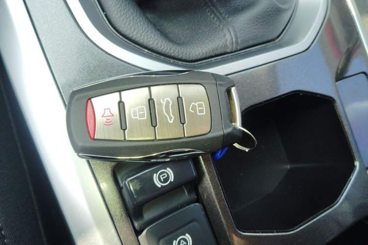 Used Haval H4 2019 1.5 GDIT Manual Elite Smart Connect Version China V Standard Vehicle Key