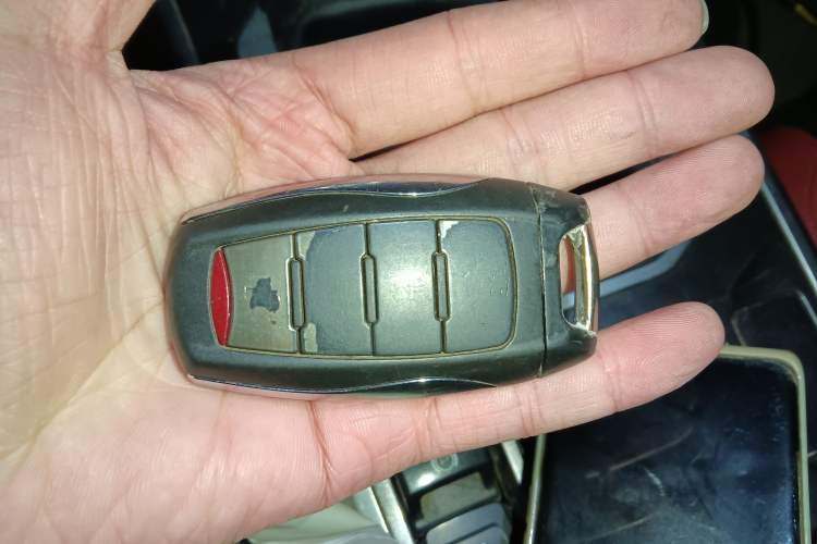 Used Haval H4 2019 1.5 GDIT Manual Luxury Smart Connect Version China V Standard Vehicle Key