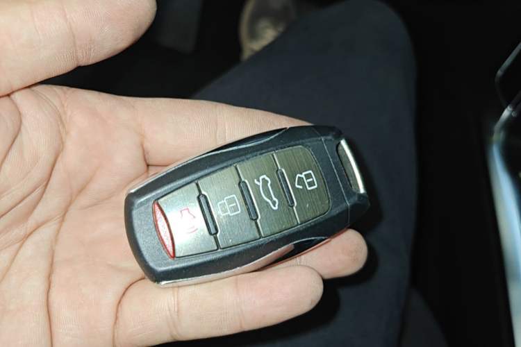 Used Haval H4 2019 1.5 GDIT DCT Elite Smart Connectivity Version China VI Vehicle Key