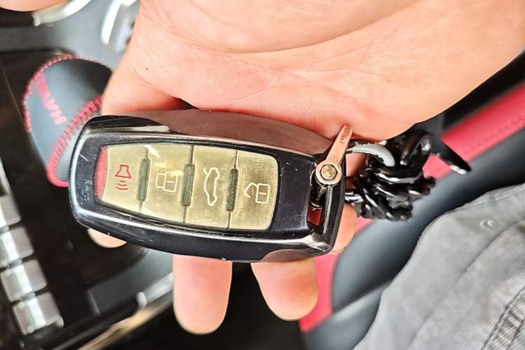 Used Haval H4 2019 Red-Label 1.5 GDIT DCT Luxury Smart Connectivity Model Vehicle Key