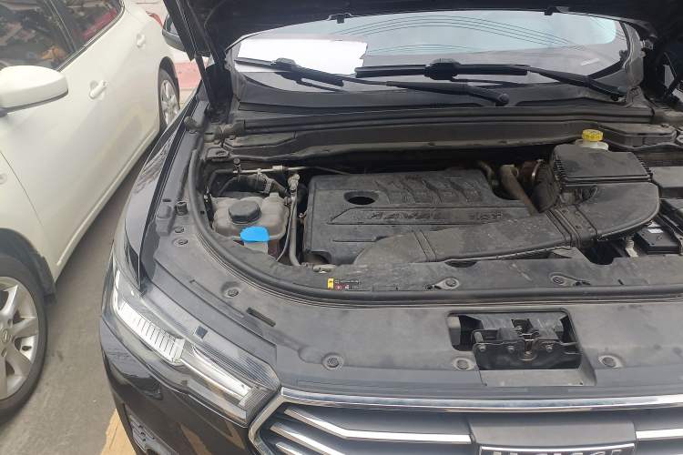 Used Haval H4 2020 Enjoy Edition 1.5T Manual Sport Engine Bay Right