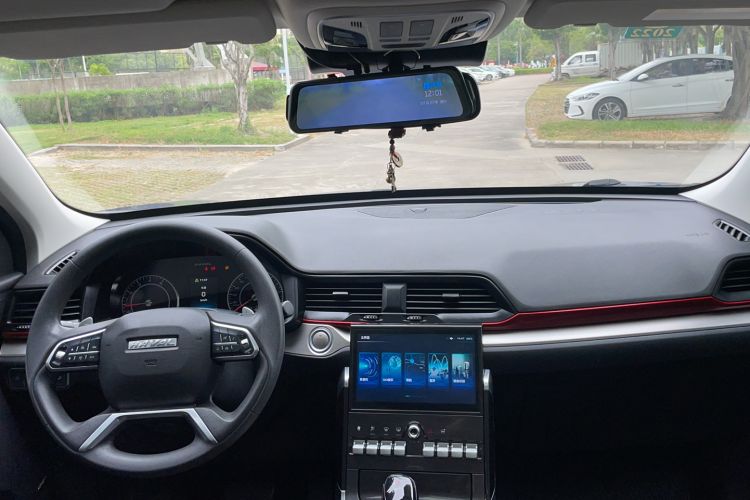 Used Haval H4 2020 Enjoy Edition 1.5T DCT Smart Center Console