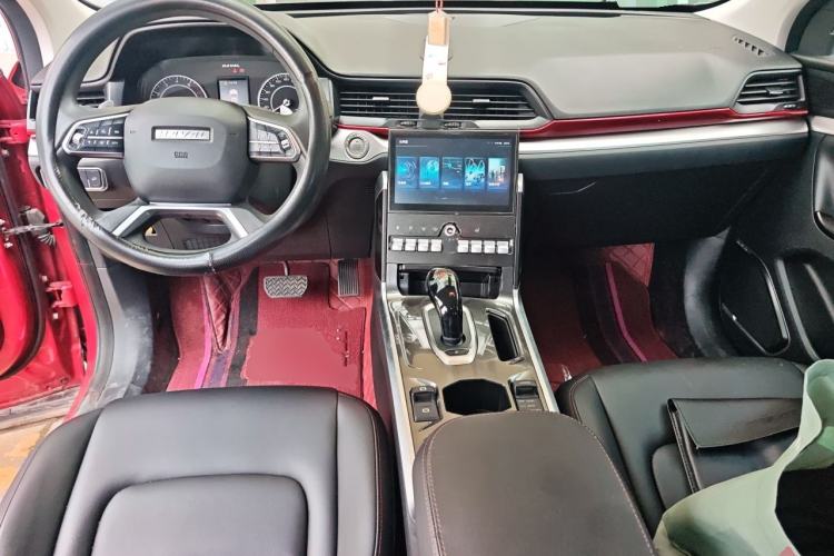 Used Haval H4 2020 Enjoy Edition 1.5T DCT Powerfully Packed Center Console