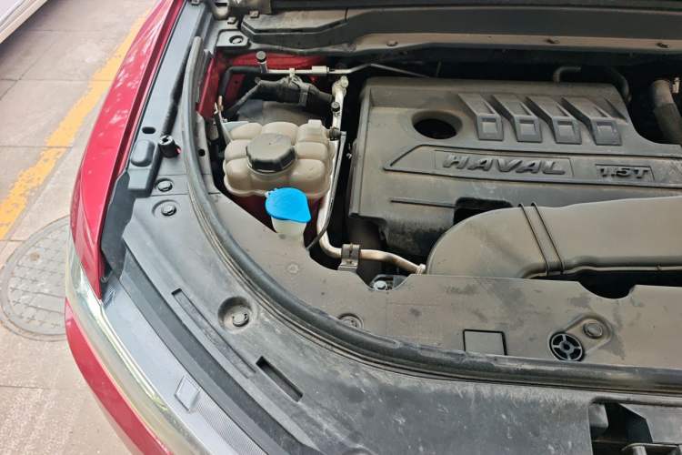 Used Haval H4 2020 Enjoy Edition 1.5T DCT Powerfully Packed Engine Bay Right