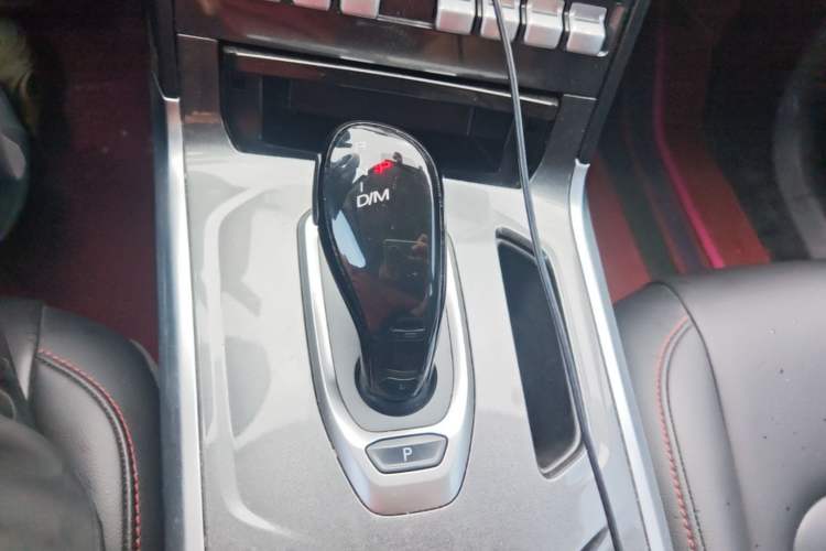 Used Haval H4 2020 Enjoy Edition 1.5T DCT Powerfully Packed Gear Lever