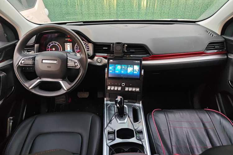 Used Haval H4 2020 Enjoy Edition 1.5T DCT Smart Center Console
