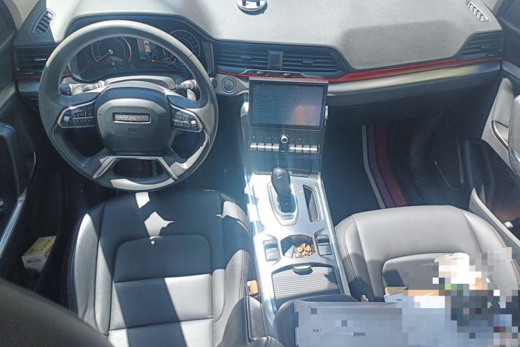 Used Haval H4 2020 Enjoy Edition 1.5T DCT Powerfully Packed Center Console