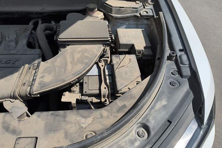 Used Haval H4 2020 Enjoy Edition 1.5T DCT Powerfully Packed Engine Bay Left