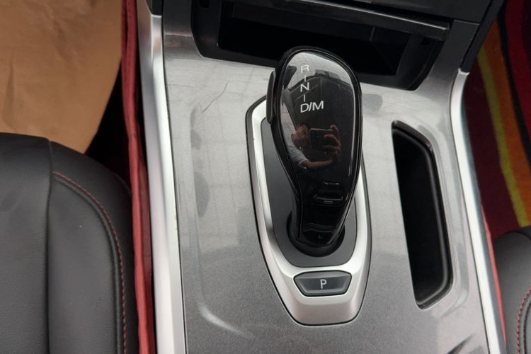 Used Haval H4 2020 Enjoy Edition 1.5T DCT Powerfully Packed Gear Lever