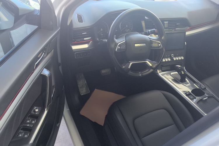 Used Haval H4 2020 Enjoy Edition 1.5T DCT Smart Interior 2
