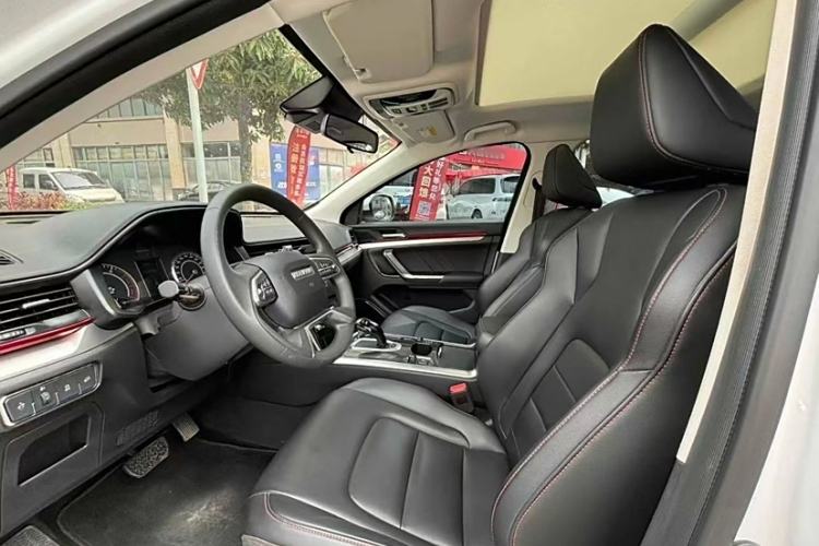 Used Haval H4 2020 Enjoy Edition 1.5T DCT Smart Interior 3