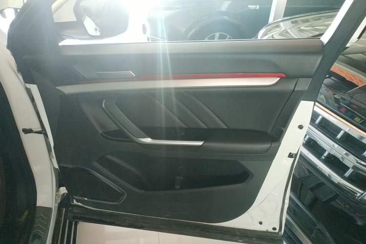 Used Haval H4 2020 Enjoy Edition 1.5T DCT Smart Interior 5