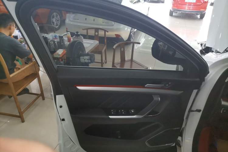 Used Haval H4 2020 Enjoy Edition 1.5T DCT Powerfully Packed Left Front Door Interior
