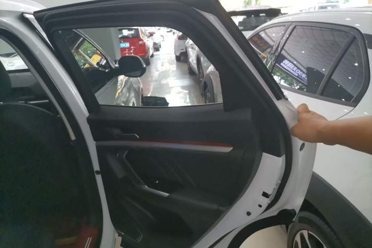 Used Haval H4 2020 Enjoy Edition 1.5T DCT Powerfully Packed Right Rear Door Interior