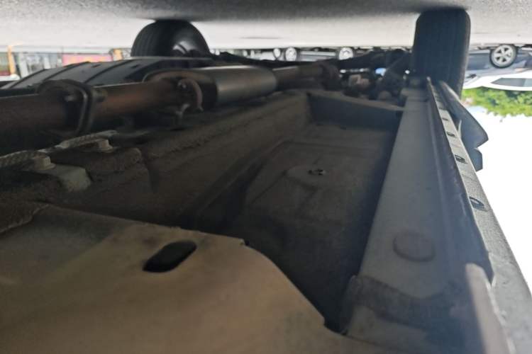 Used Haval H4 2020 Enjoy Edition 1.5T DCT Powerfully Packed Right Side Sill