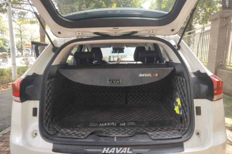 Used Haval H4 2020 Enjoy Edition 1.5T DCT Smart Trunk