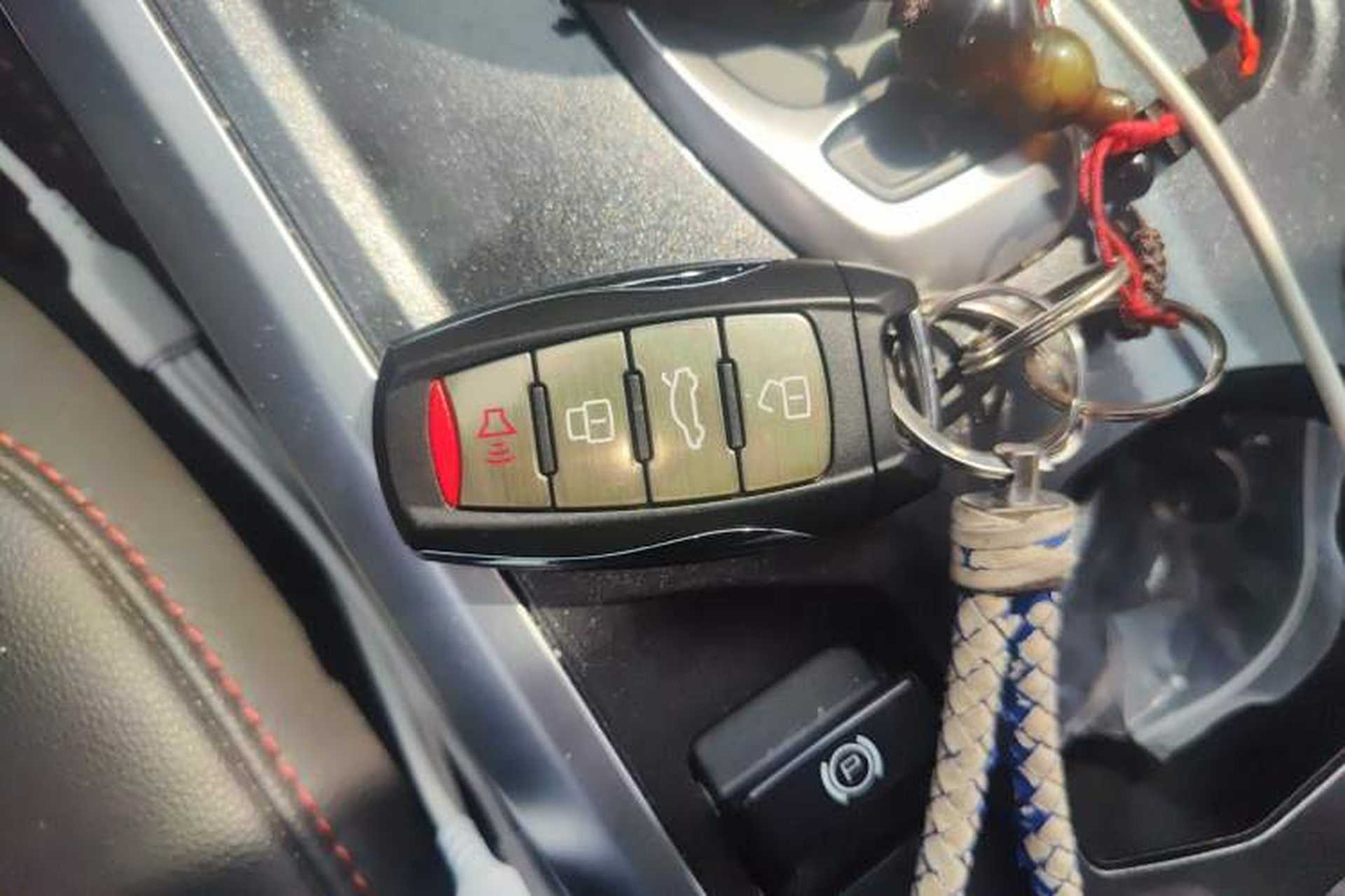 Used Haval H4 2020 Enjoy Edition 1.5T DCT Powerfully Packed Vehicle Key