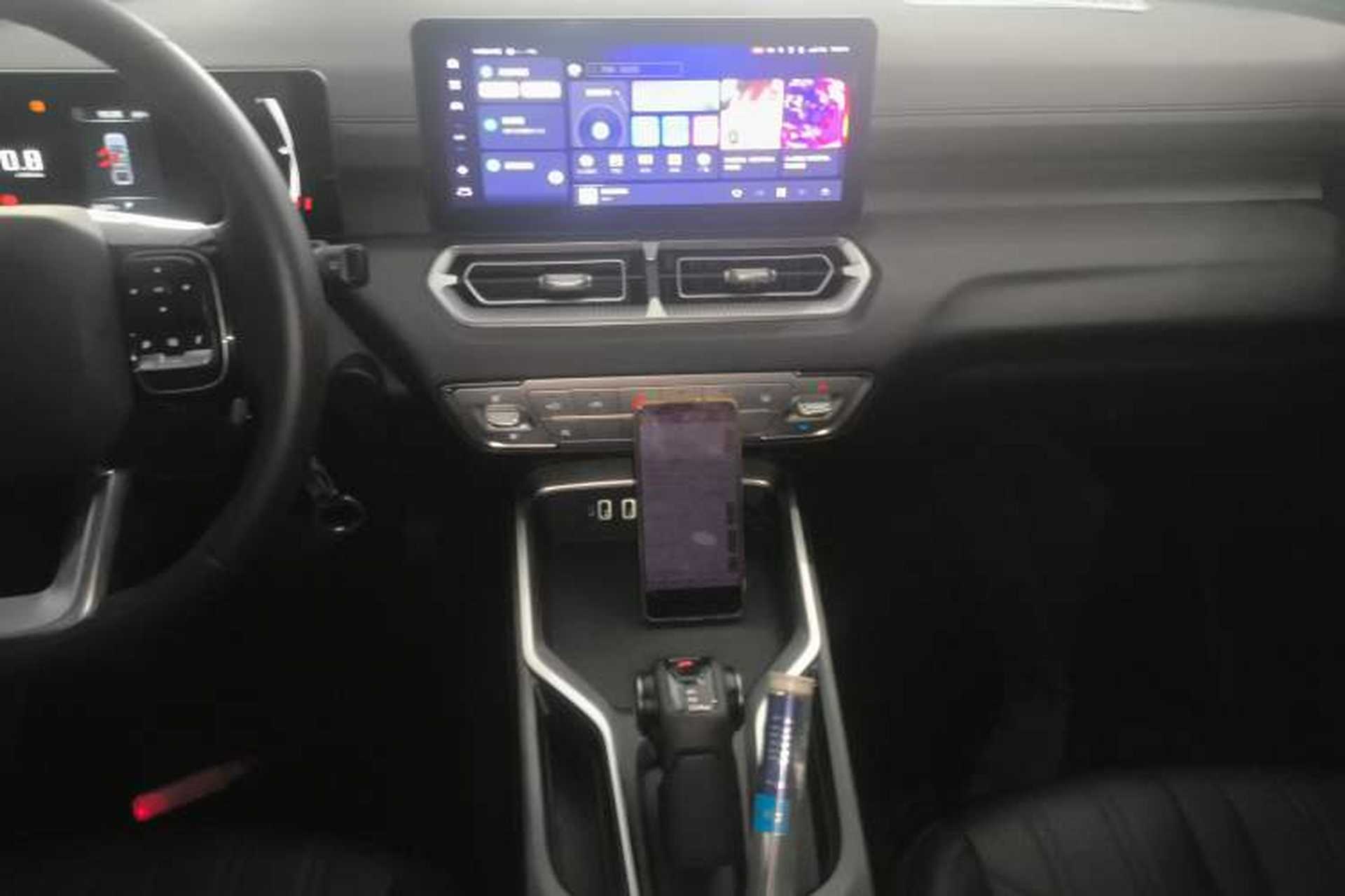 Used Haval H5 2023 2.0T Automatic Two-Wheel Drive Leading Edition Gasoline Audio And AC Panel