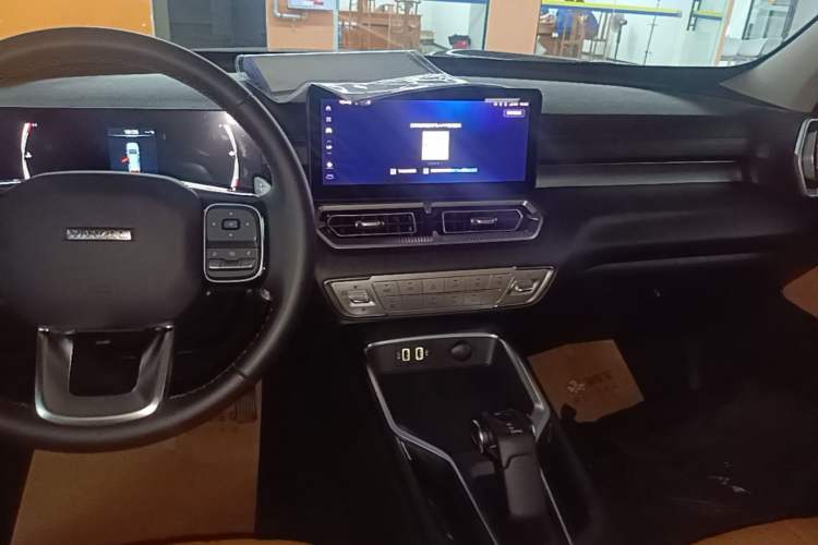 Used Haval H5 2023 2.0T Automatic All-Wheel Drive LinkedIn Gasoline Audio And AC Panel
