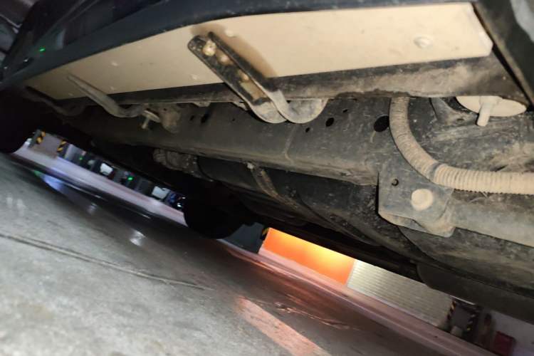 Used Haval H5 2023 2.0T Automatic All-Wheel Drive LinkedIn Gasoline Chassis Rear Left