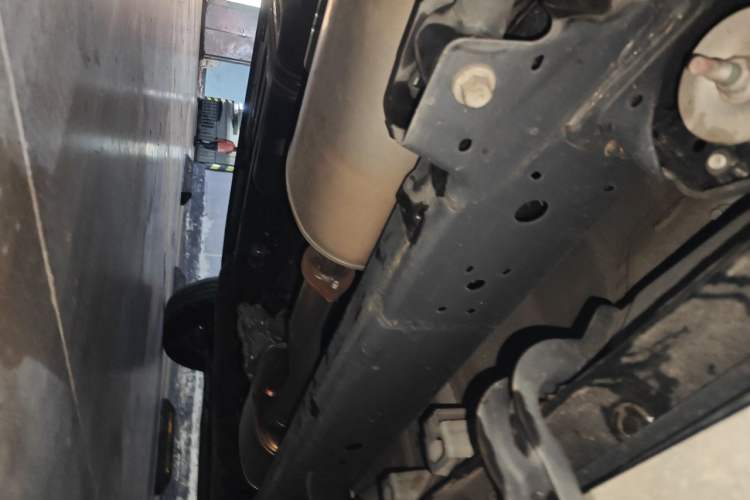 Used Haval H5 2023 2.0T Automatic All-Wheel Drive LinkedIn Gasoline Chassis Rear Right