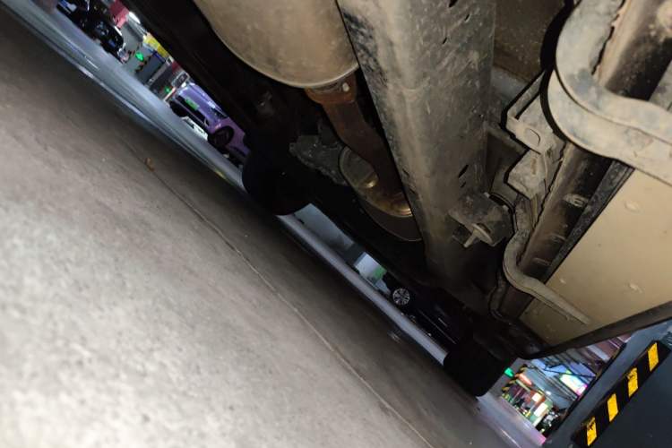 Used Haval H5 2023 2.0T Automatic All-Wheel Drive LinkedIn Gasoline Chassis Rear Right
