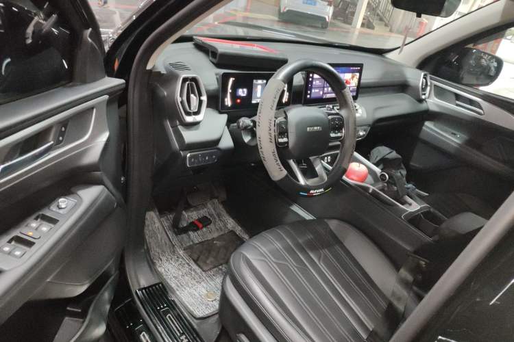 Used Haval H5 2023 2.0T Automatic 4x4 Innovation Edition – Diesel Driver Seat