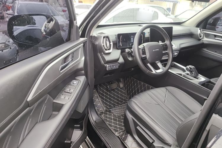 Used Haval H5 2023 2.0T Automatic 4x4 Innovation Edition – Diesel Driver Seat