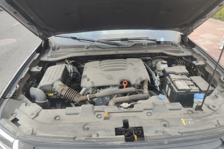 Used Haval H5 2023 2.0T Automatic All-Wheel Drive LinkedIn Gasoline Engine Bay