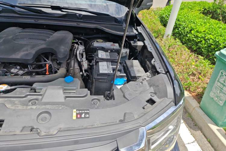 Used Haval H5 2023 2.0T Automatic 4x4 Innovation Edition – Diesel Engine Bay Left