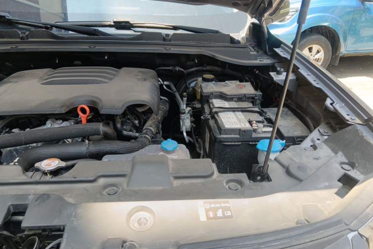 Used Haval H5 2023 2.0T Automatic All-Wheel Drive LinkedIn Gasoline Engine Bay Left