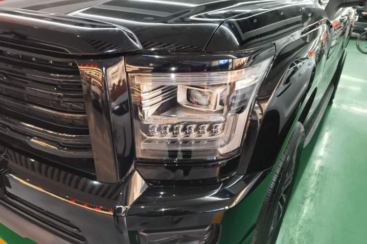 Used Haval H5 2023 2.0T Automatic Two-Wheel Drive LinkedIn Gasoline Left Front Headlight