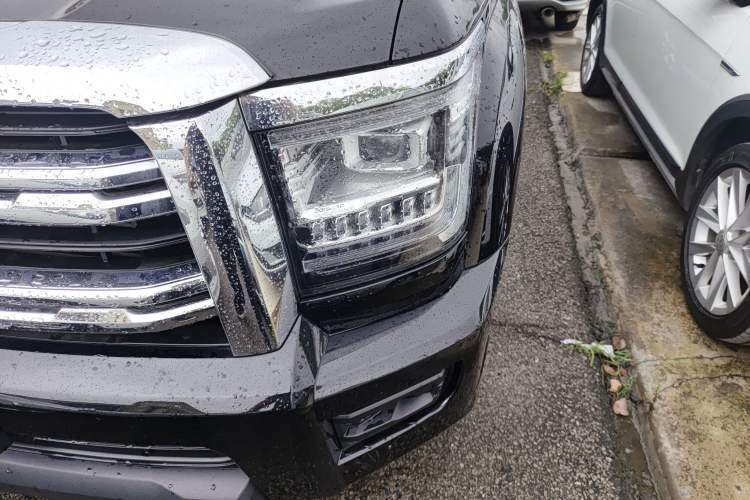 Used Haval H5 2023 2.0T Automatic 4x4 Innovation Edition – Diesel Left Front Headlight