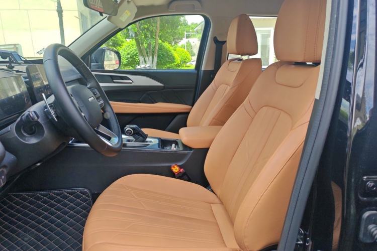 Used Haval H5 2023 2.0T Automatic 4x4 Innovation Edition – Diesel Left Front Seat