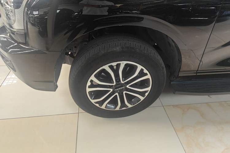 Used Haval H5 2023 2.0T Automatic Two-Wheel Drive LinkedIn Gasoline Left Front Wheel Hub