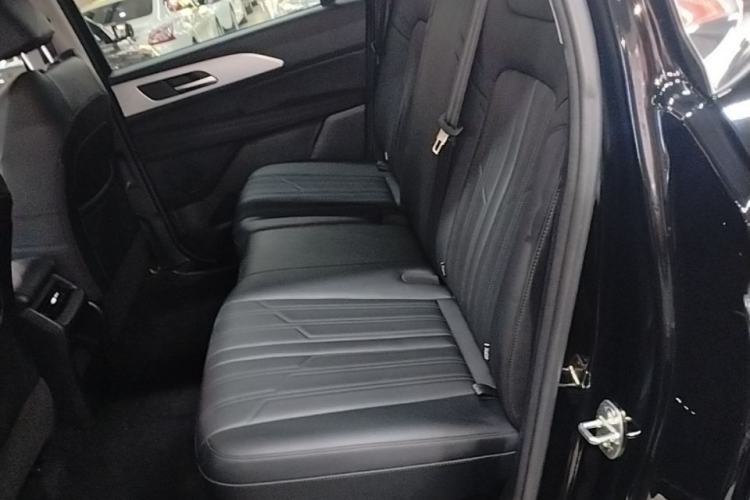 Used Haval H5 2023 2.0T Automatic Two-Wheel Drive LinkedIn Gasoline Left Rear Seat