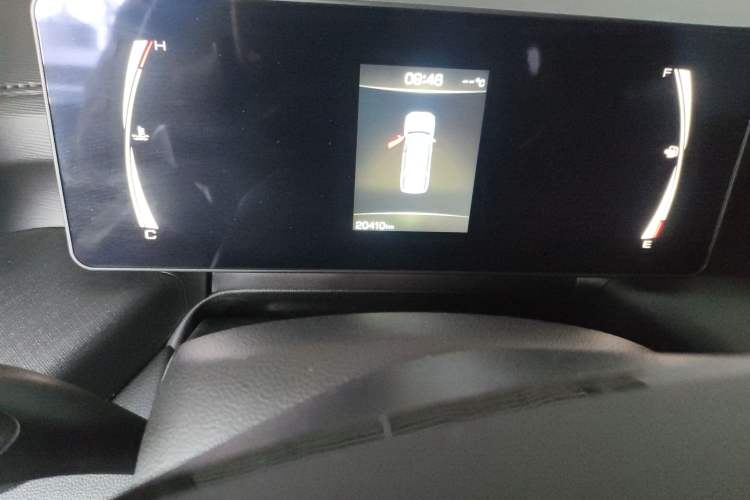 Used Haval H5 2023 2.0T Automatic All-Wheel Drive LinkedIn Gasoline Odometer Close Up
